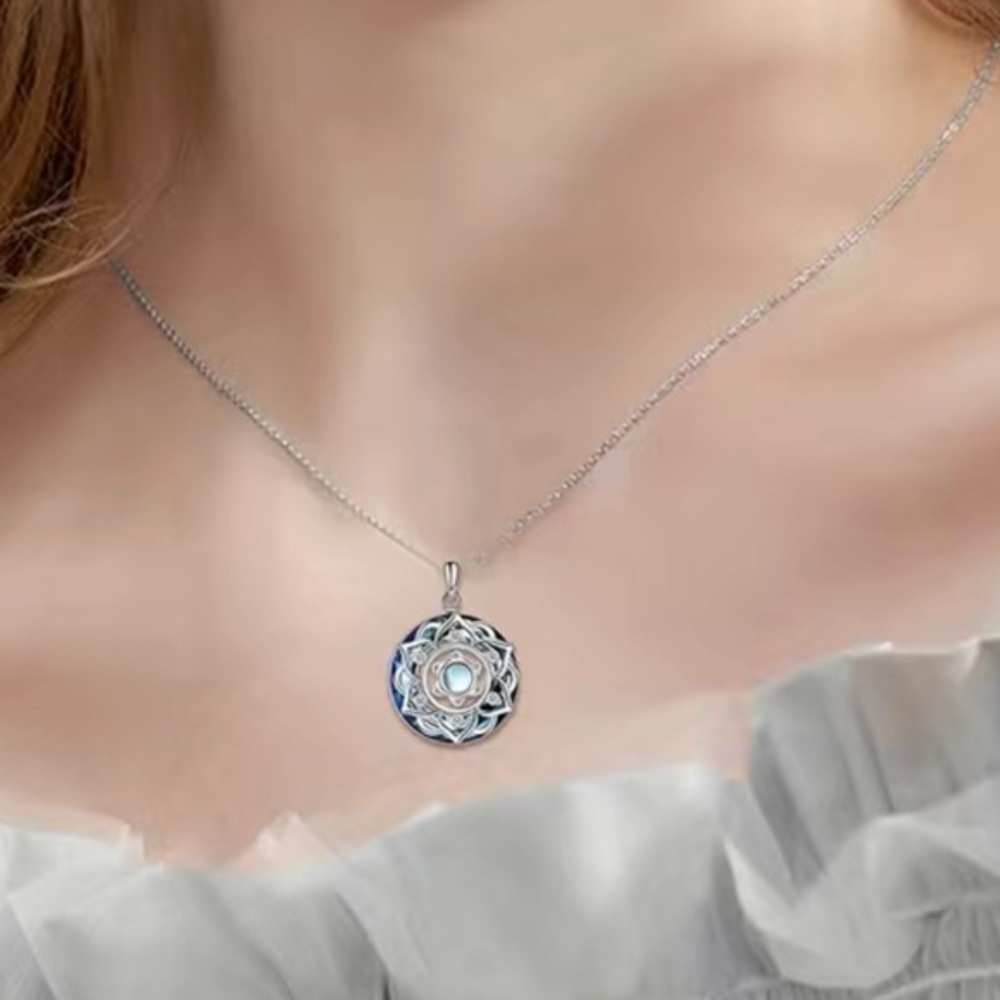 Lotus Moonstone Pendant‎ Necklace Silver Adjustable Chain Yoga Zen Jewelry